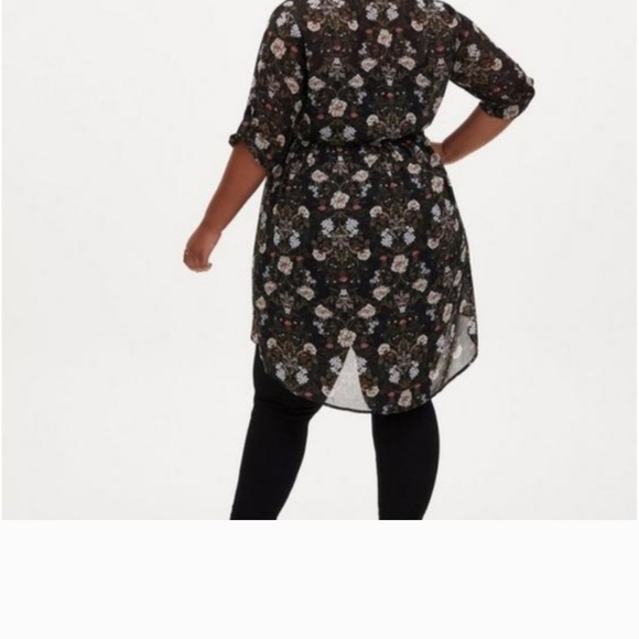Torrid Outlander Lexie Floral Chiffon Hi-Lo Babydoll Tunic - Picture 2 of 16